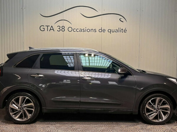 KIA NIRO
