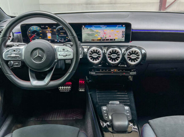 MERCEDES CLASSE A