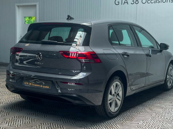 VOLKSWAGEN GOLF VIII