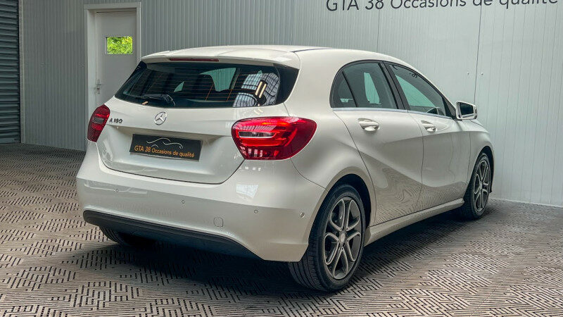 MERCEDES CLASSE A