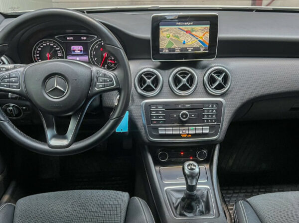 MERCEDES CLASSE A