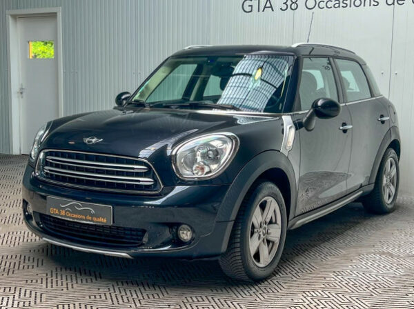 MINI COUNTRYMAN