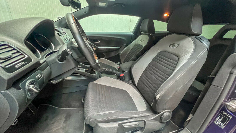 VOLKSWAGEN SCIROCCO