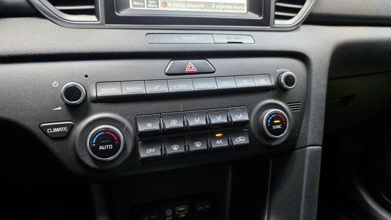 KIA SPORTAGE