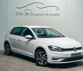 VOLKSWAGEN GOLF VII