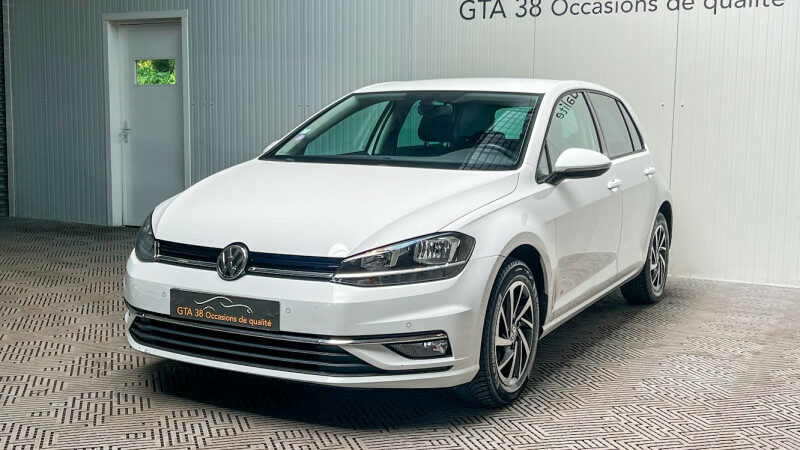VOLKSWAGEN GOLF VII