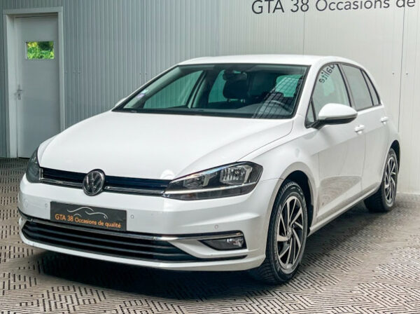 VOLKSWAGEN GOLF VII