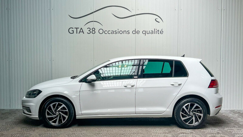 VOLKSWAGEN GOLF VII