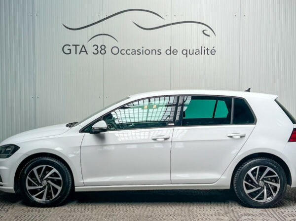 VOLKSWAGEN GOLF VII