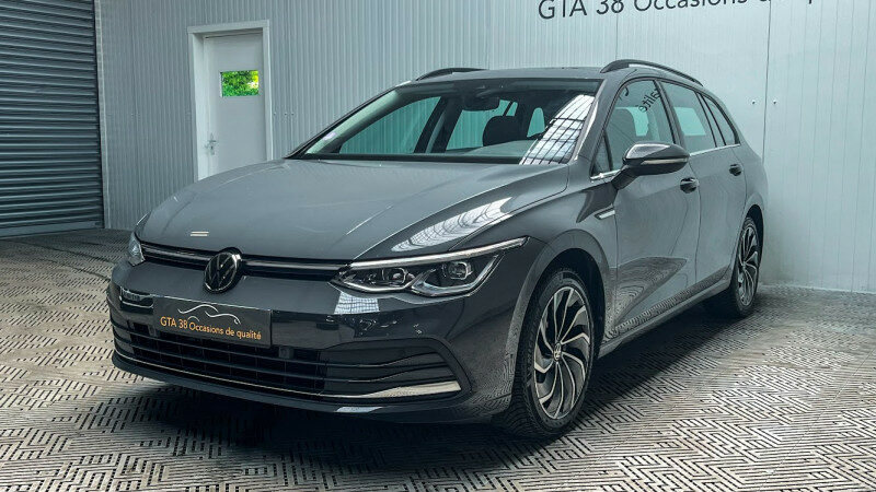 VOLKSWAGEN GOLF VIII SW