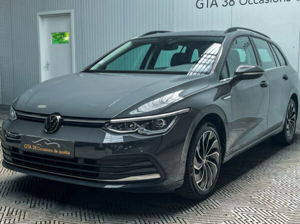 VOLKSWAGEN GOLF VIII SW