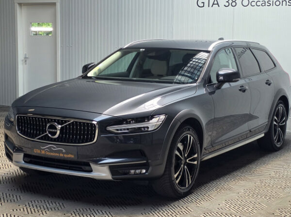 VOLVO V90 CROSS COUNTRY
