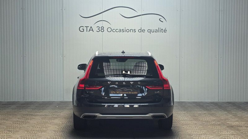 VOLVO V90 CROSS COUNTRY