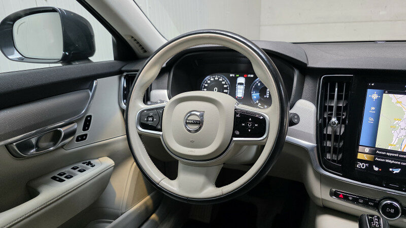 VOLVO V90 CROSS COUNTRY