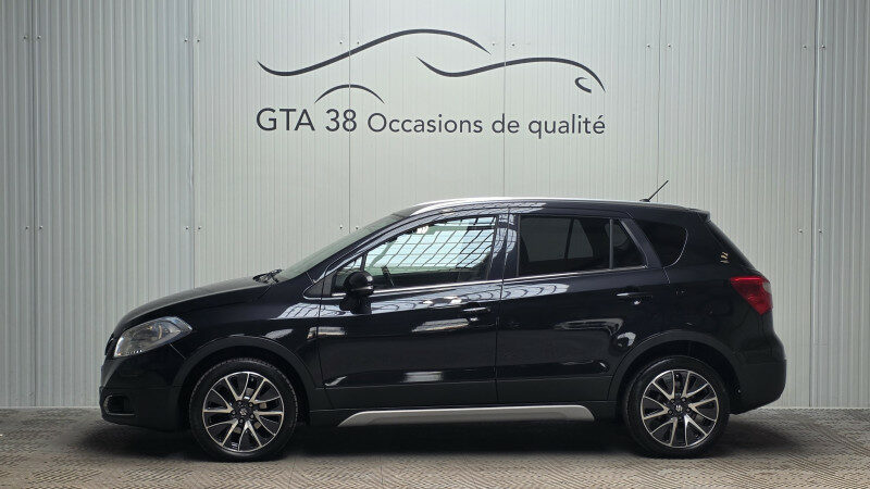 SUZUKI SX4 S-CROSS