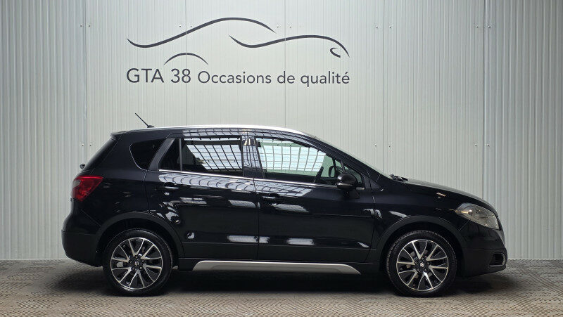 SUZUKI SX4 S-CROSS