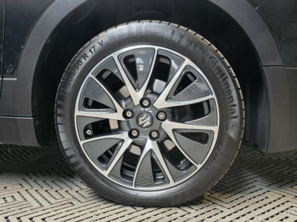 SUZUKI SX4 S-CROSS