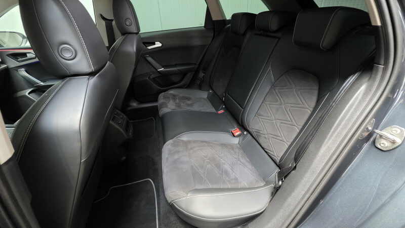 SEAT LEON ST