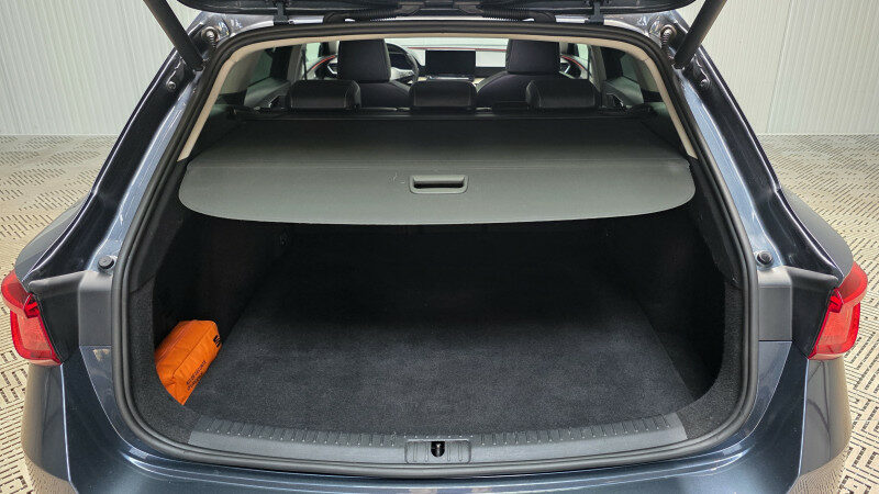 SEAT LEON ST