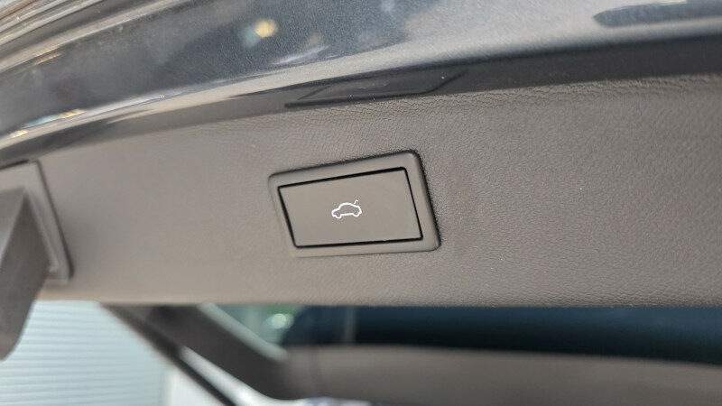 SEAT LEON ST