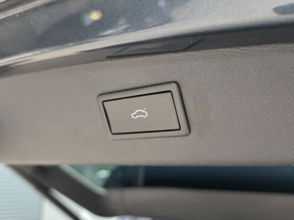 SEAT LEON ST