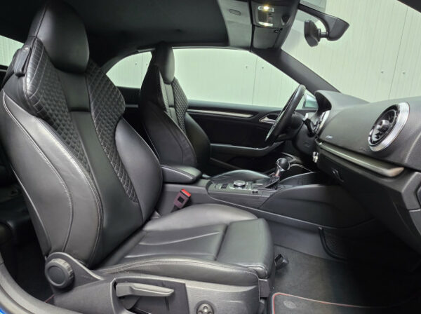 AUDI S3 CABRIOLET