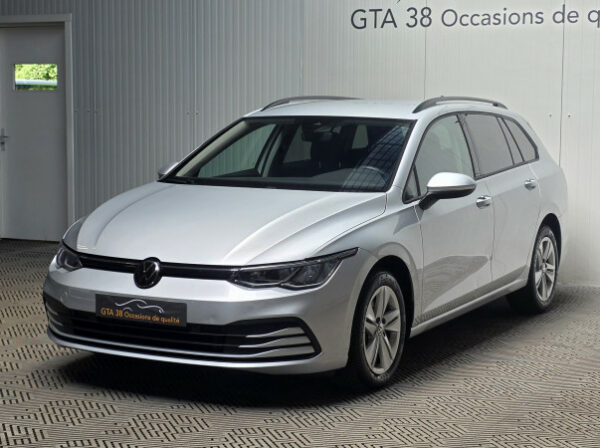 VOLKSWAGEN GOLF VIII SW