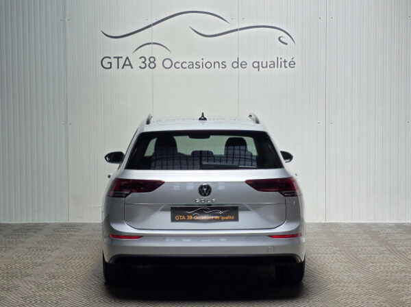 VOLKSWAGEN GOLF VIII SW