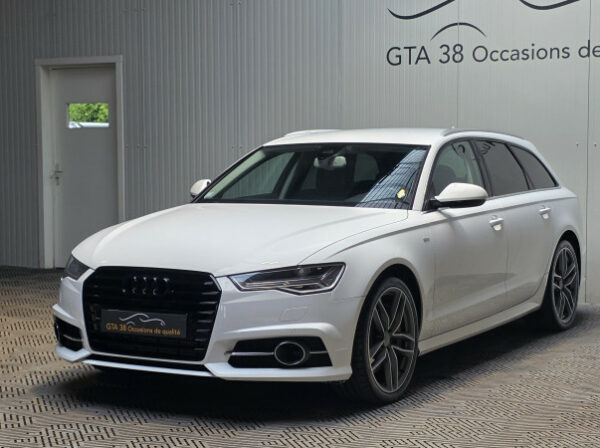 AUDI A6 AVANT
