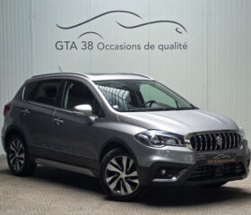 SUZUKI S-CROSS
