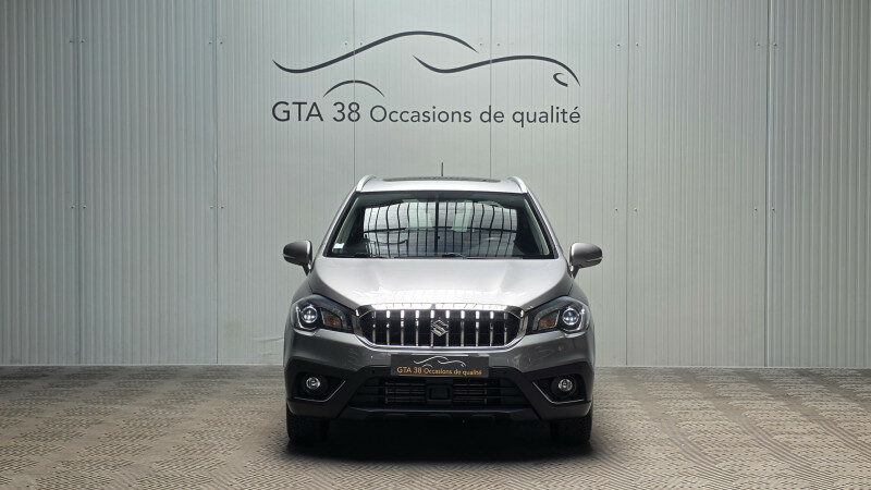 SUZUKI S-CROSS