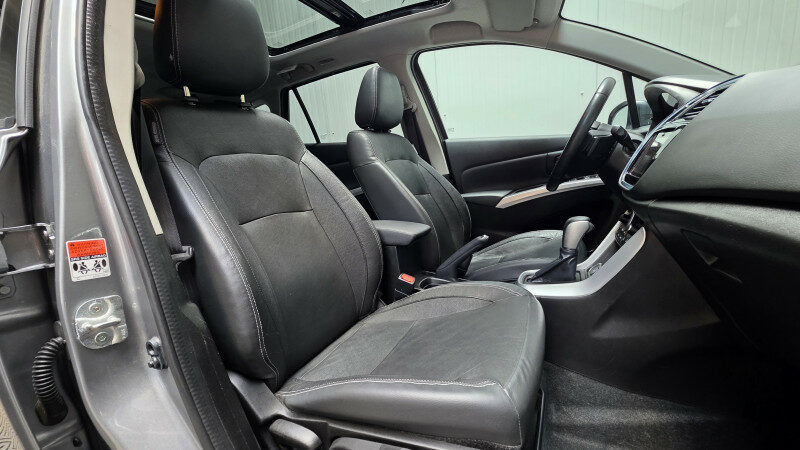 SUZUKI S-CROSS