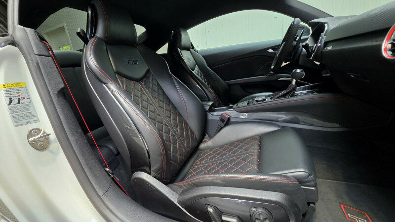 AUDI TT RS
