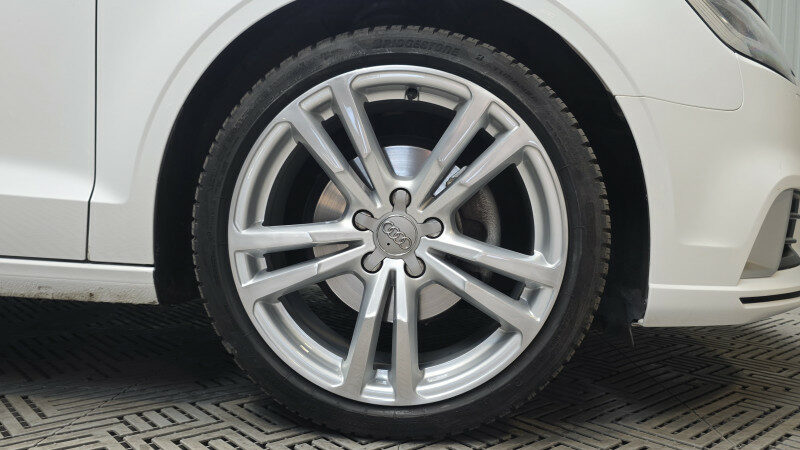 AUDI A3 BERLINE