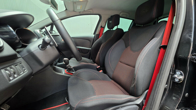 RENAULT CLIO IV