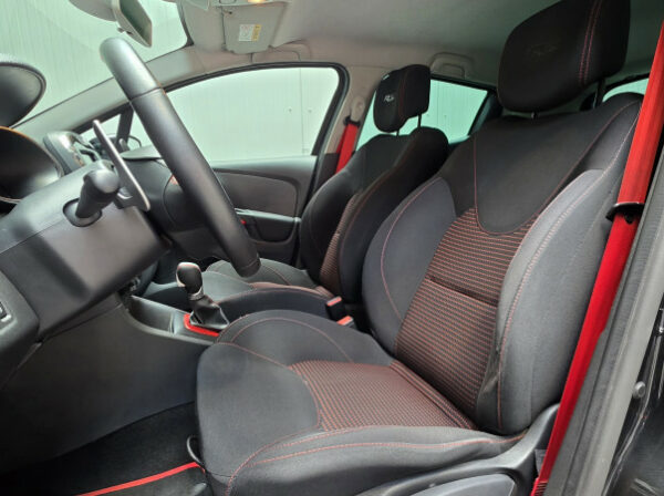 RENAULT CLIO IV