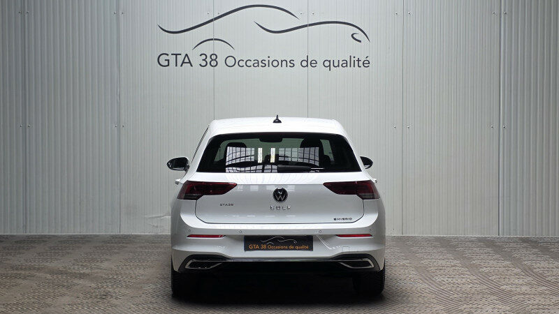 VOLKSWAGEN GOLF VIII