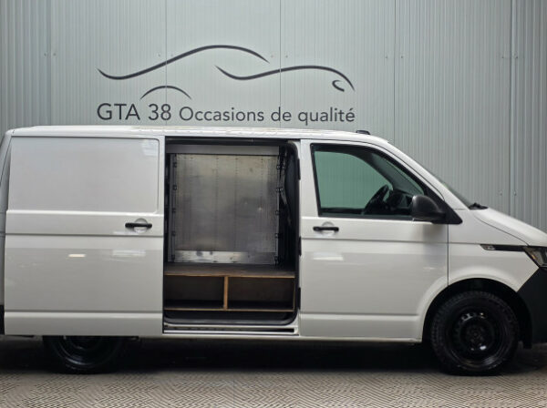 VOLKSWAGEN TRANSPORTER FG