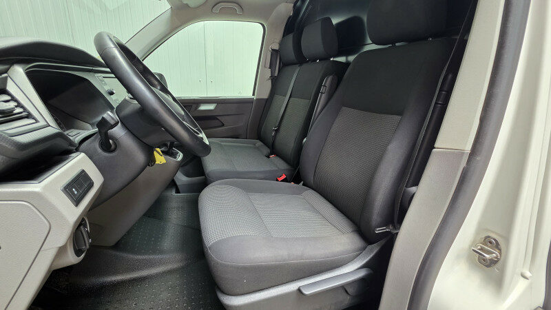 VOLKSWAGEN TRANSPORTER FG