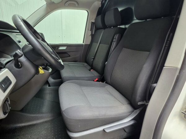 VOLKSWAGEN TRANSPORTER FG