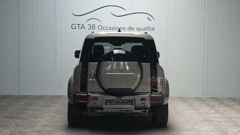 LAND-ROVER DEFENDER