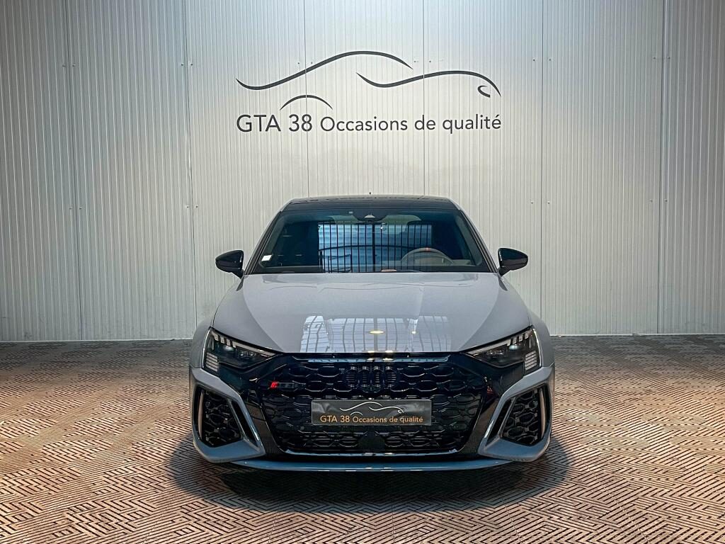 AUDI RS3