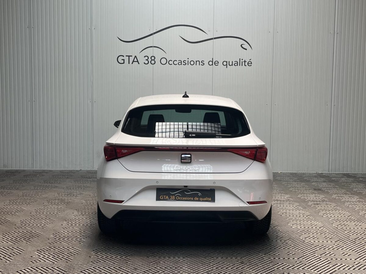 SEAT LEON