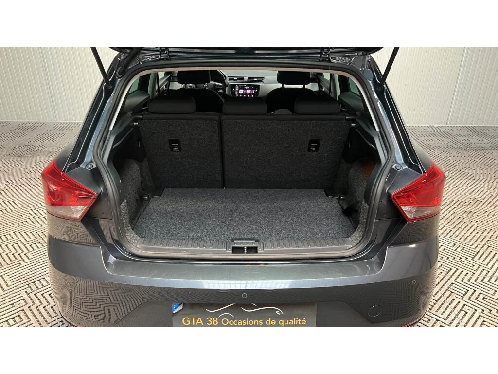 SEAT IBIZA