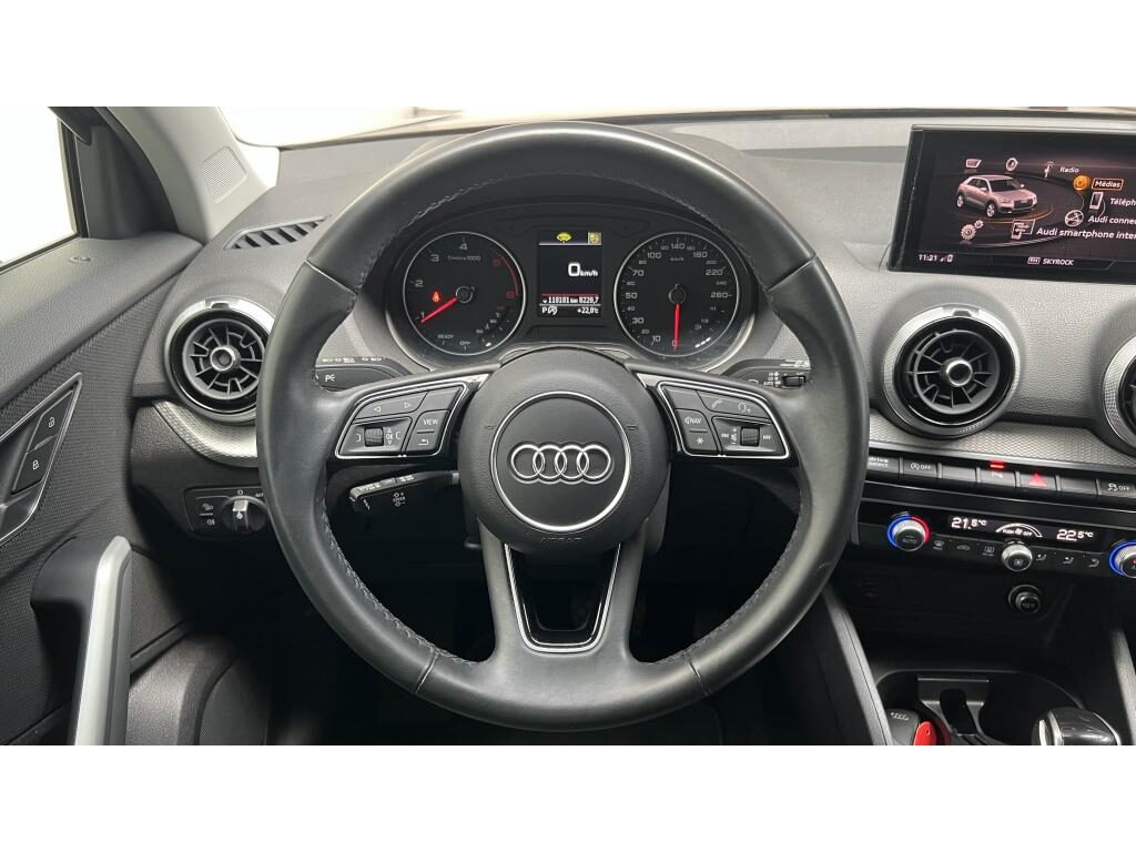 AUDI Q2