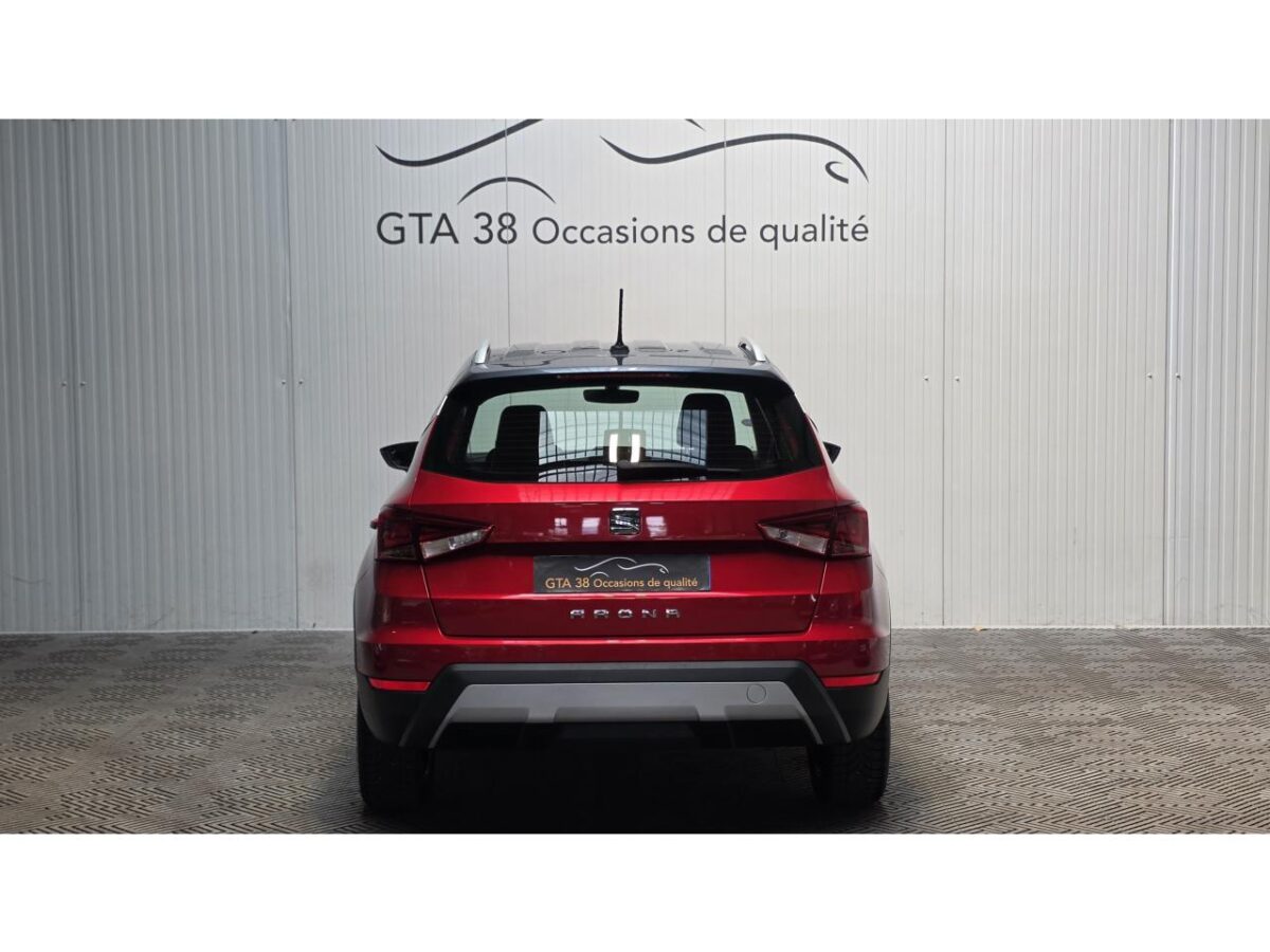 SEAT ARONA