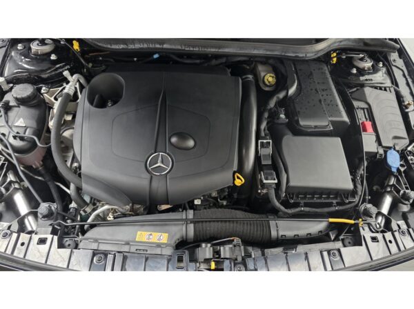 MERCEDES CLASSE GLA