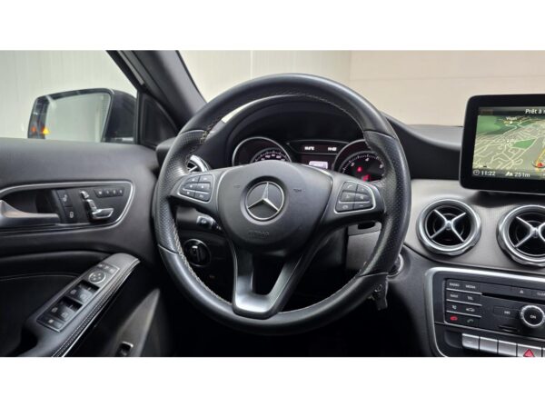 MERCEDES CLASSE GLA