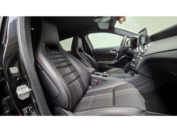 MERCEDES CLASSE GLA