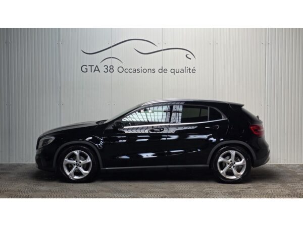 MERCEDES CLASSE GLA